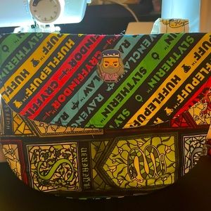 Harry Potter Hogwarts Houses/Symbols Dumbledore sewn fabrics girl mini purse